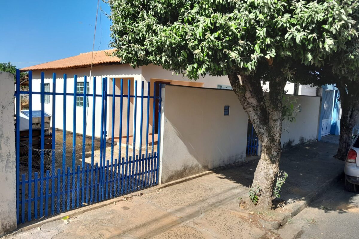Casa a venda em Penápolis – 2 dormitórios