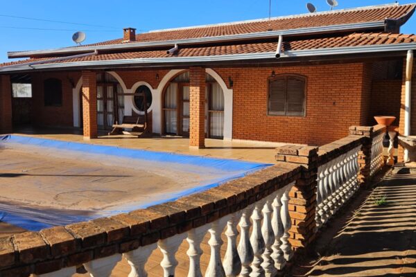 Chácara da  Quinta da Bela Olinda – 3 dormitórios sendo 1 suíte – Bauru