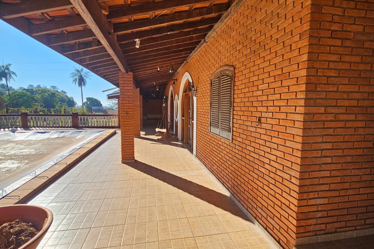 Chácara da  Quinta da Bela Olinda – 3 dormitórios sendo 1 suíte – Bauru