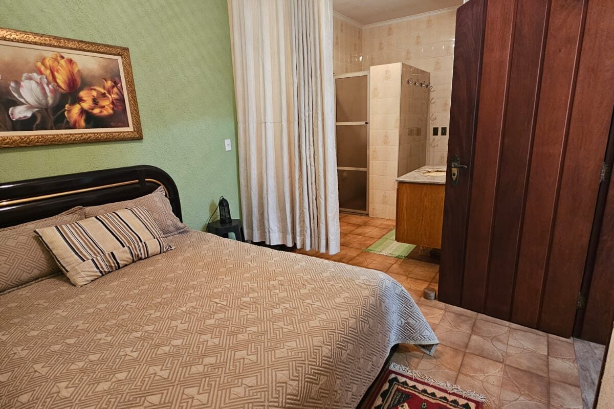 Chácara da  Quinta da Bela Olinda – 3 dormitórios sendo 1 suíte – Bauru