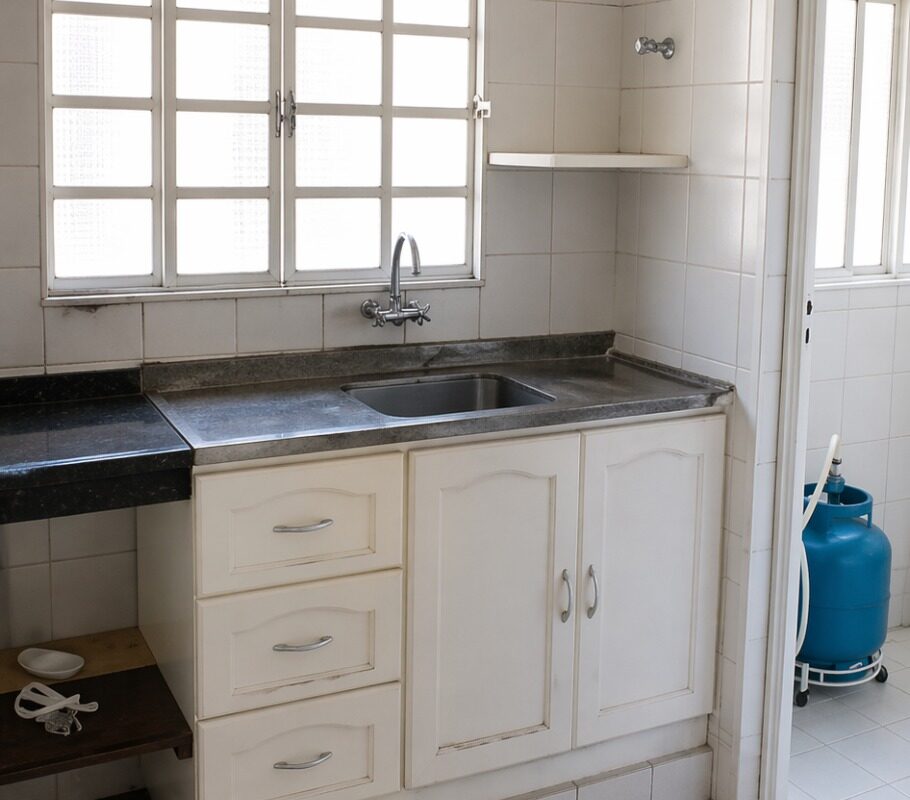 APARTAMENTO RESIDENCIAL MANOEL.