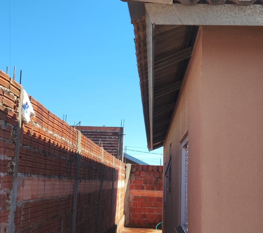 CASA VARGEM LIMPA.