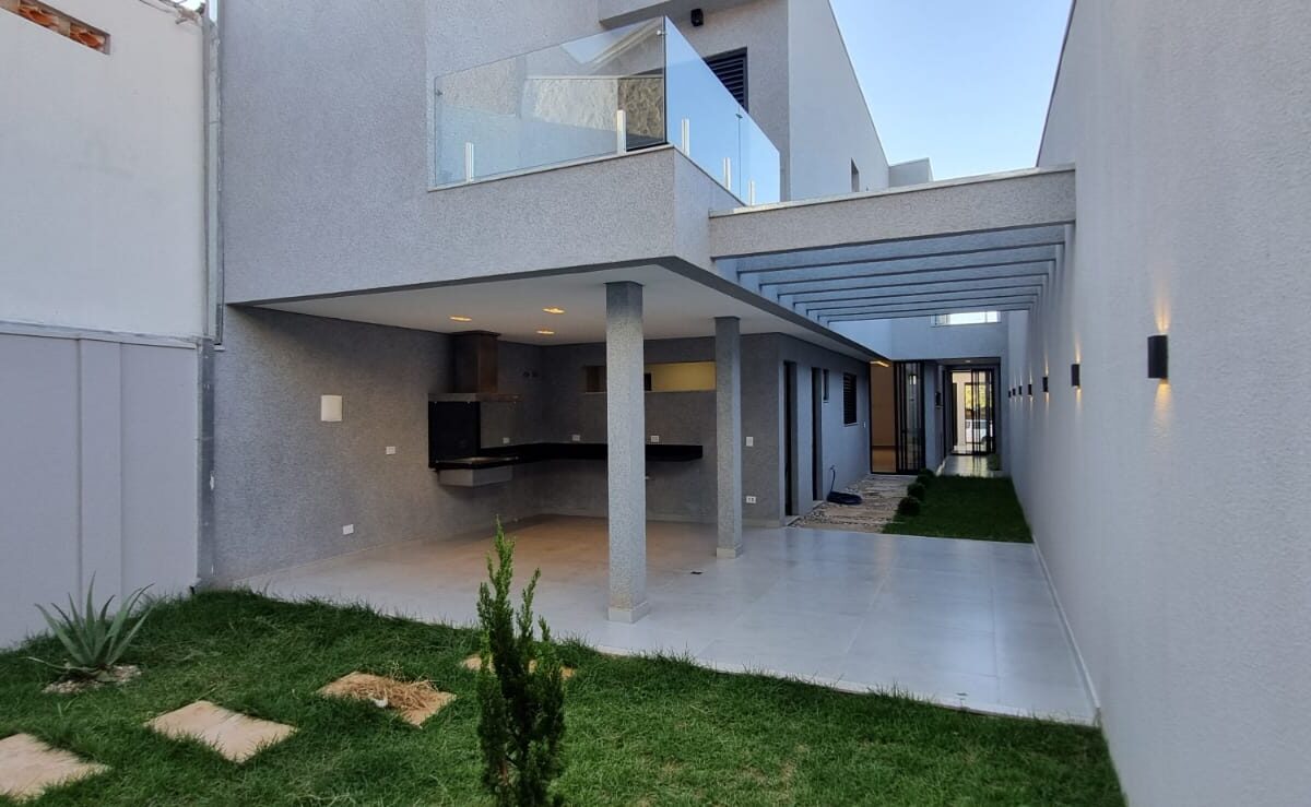 SOBRADO JARDIM TERRA BRANCA