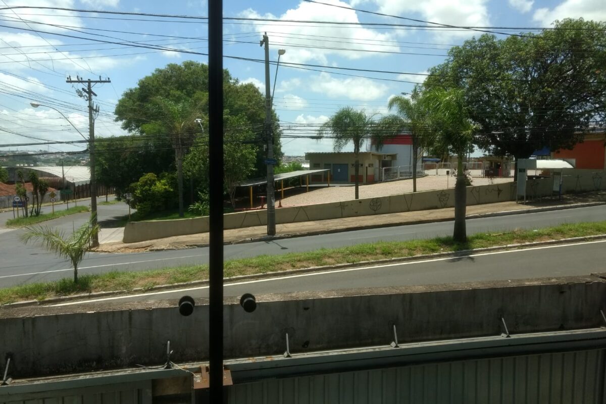 CASA AVENIDA RODRIGUES ALVES.