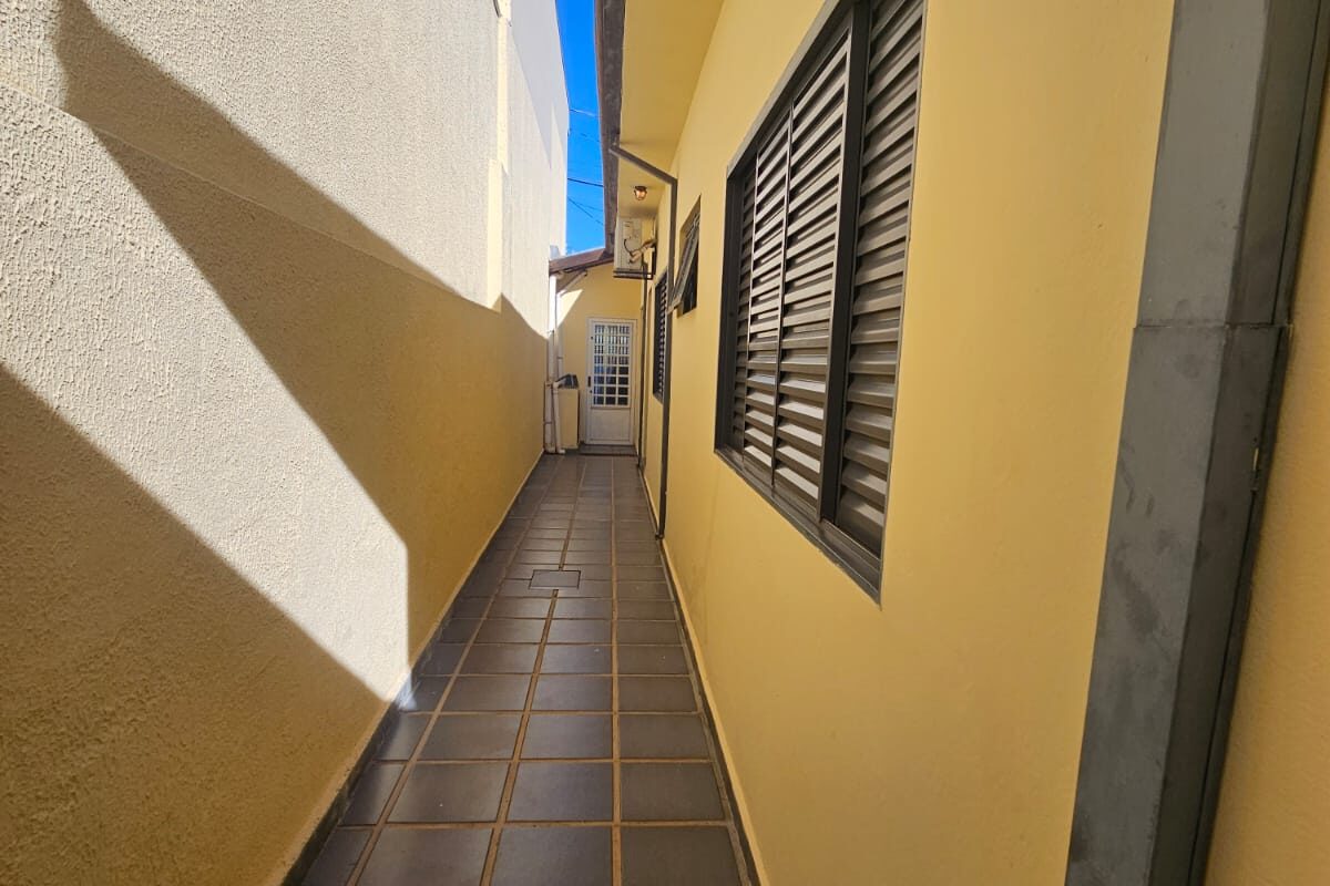 CASA ALTOS DA CIDADE.