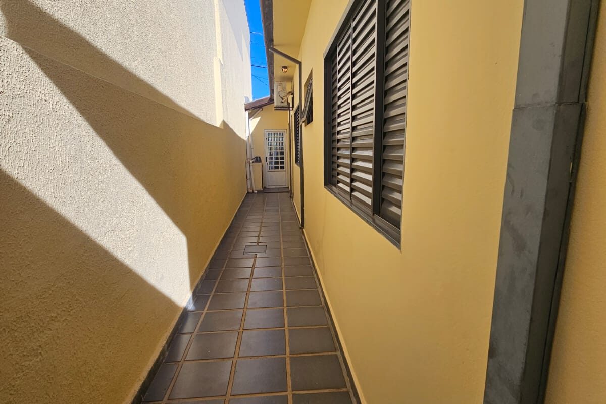 CASA ALTOS DA CIDADE.