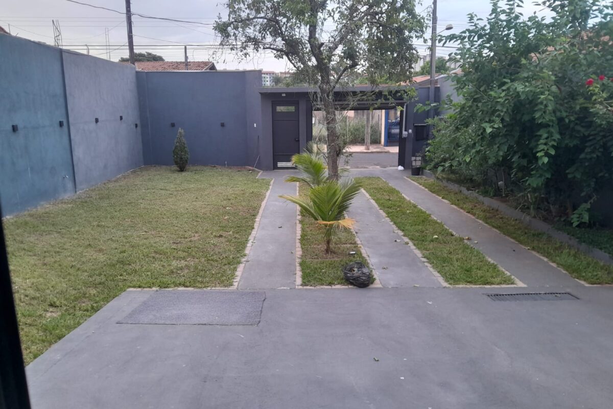 CASA  POPULAR  IPIRANGA.