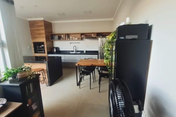 CASA AVENIDA DAS BANDEIRAS.